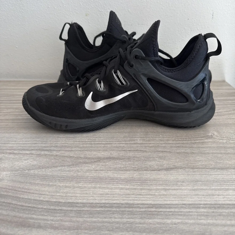 Nike‎ HyperRev 2015 Shoes Mens 10 Black Sneakers Athleisure Gym Yoga Zoom Mesh
